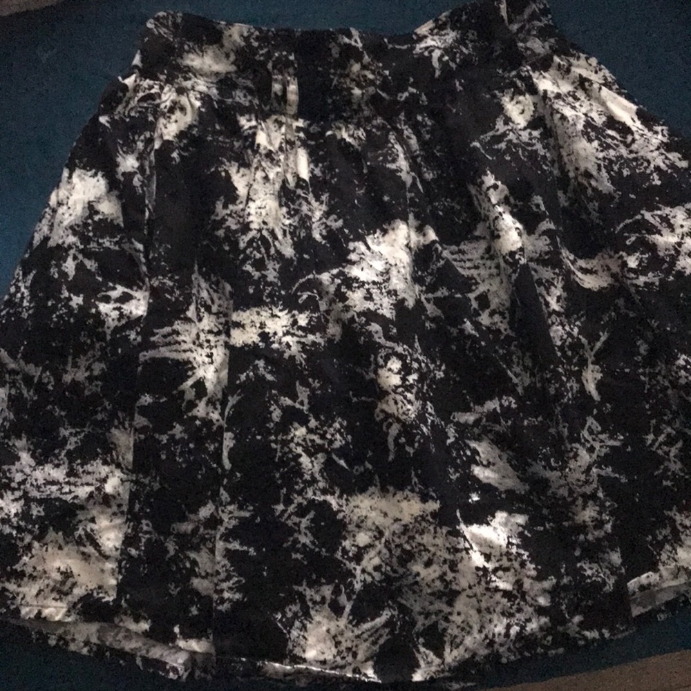 Hm dived cute skirt